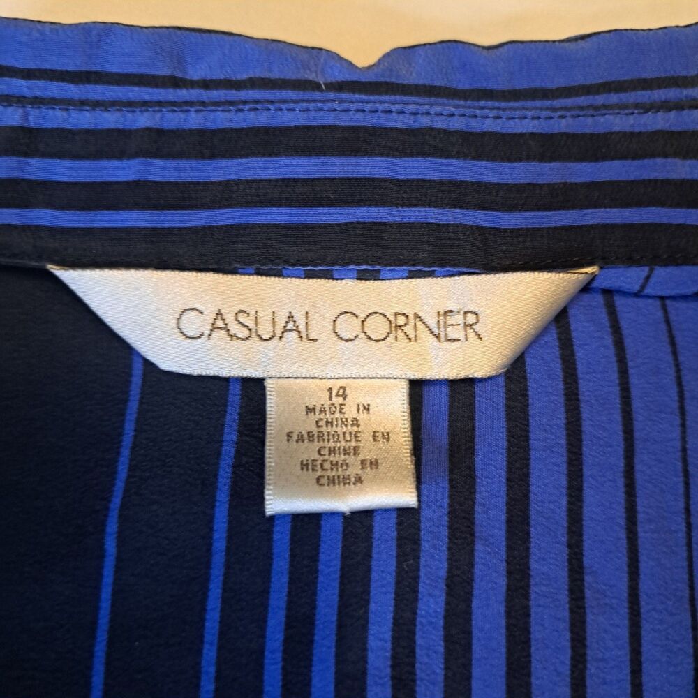 Casual Corner Vtg Women's 100% Silk Blue Black Striped Button-Down Shirt Size 14 - Picture 6 of 10